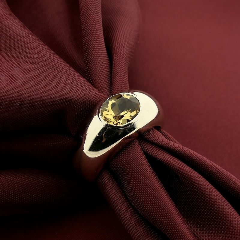 Image 7 of 18 carat white gold ring with citrine