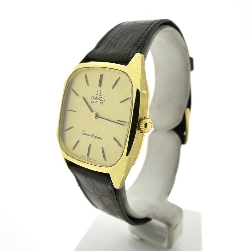 Image 2 of Omega Constellation; Vintage 18k gold men's watch with a linen dial