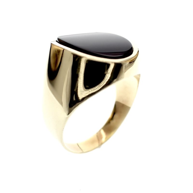 Image 5 of Gold signet ring with onyx