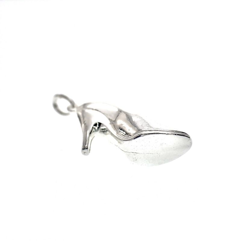 Image 3 of Silver pendant of a slipper