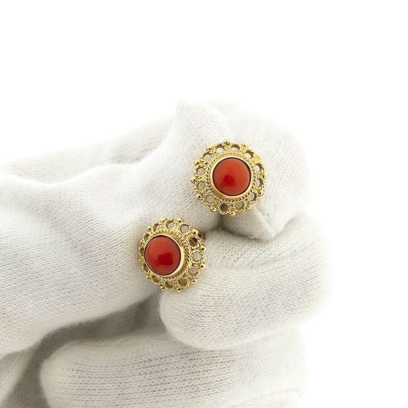 Image 12 of Antique/vintage gold stud earrings with blood coral | Filigree technique
