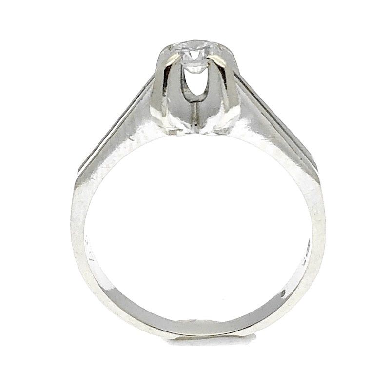 Image 3 of White gold solitaire ring; diamond 0.27 ct.