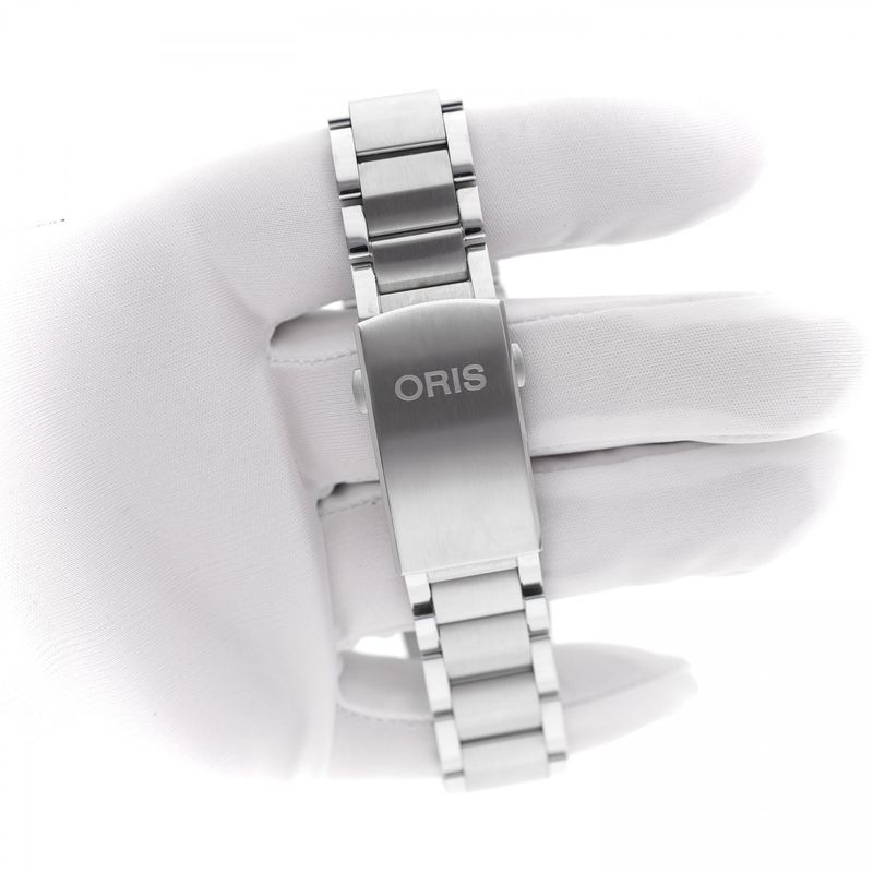 Image 11 of Oris Aquis Date 5-Days 43.5mm Automatic Watch