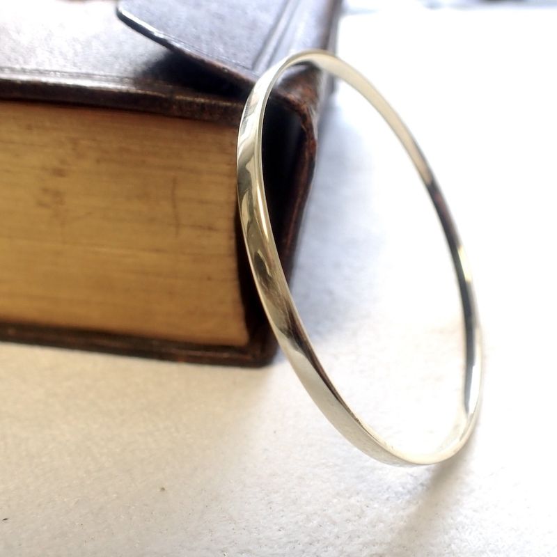 Image 6 of Gold smooth slave bracelet | Ø 67 mm