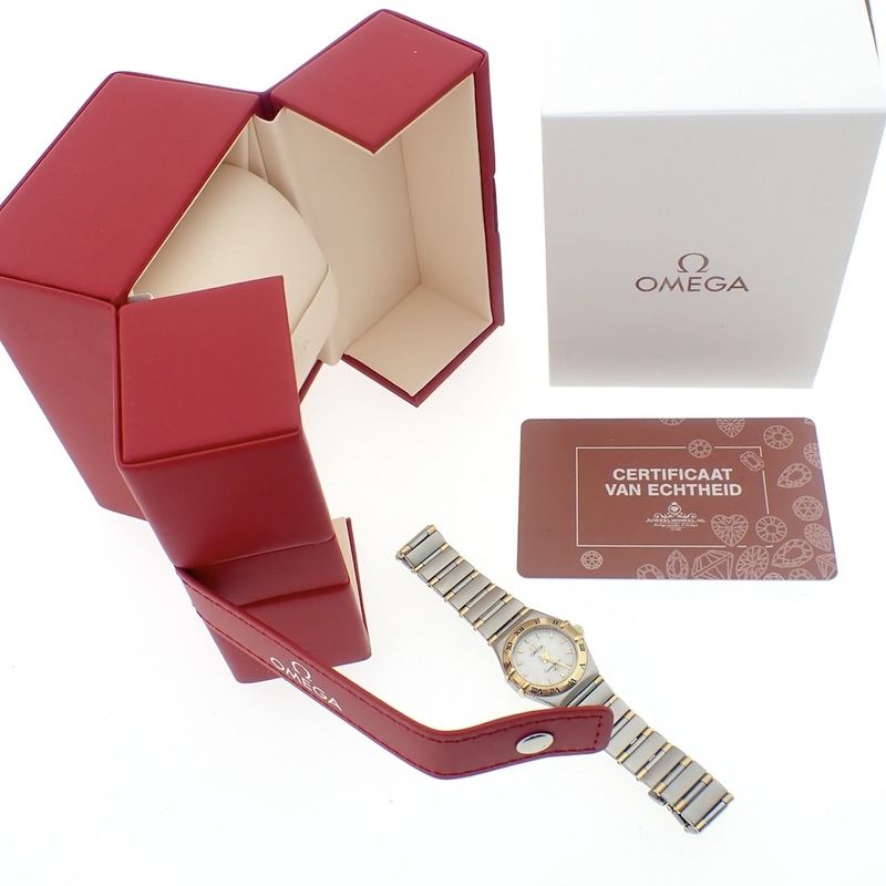 Image 9 of Omega Constellation 'Mother of Pearl'; Ladies watch