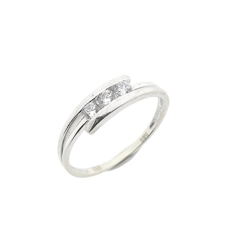 Image 1 of White gold ring with 0.105 ct diamond.