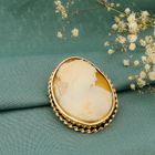 Image 2 of 8 carat brooch with cameo