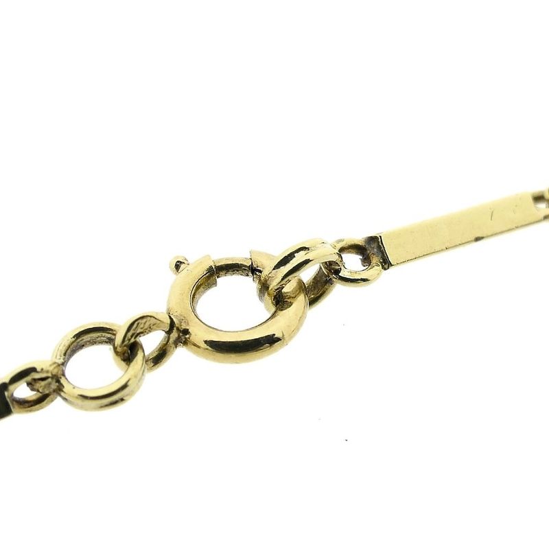 Image 10 of Two-tone gold bracelet with pearls