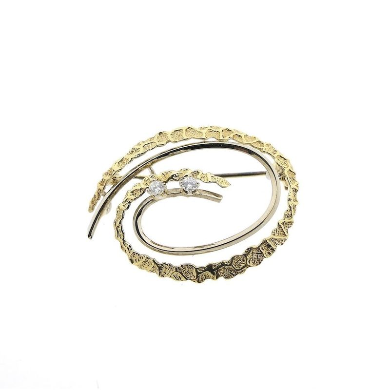 Image 1 of Two-tone gold brooch with diamond; 0.08 ct.