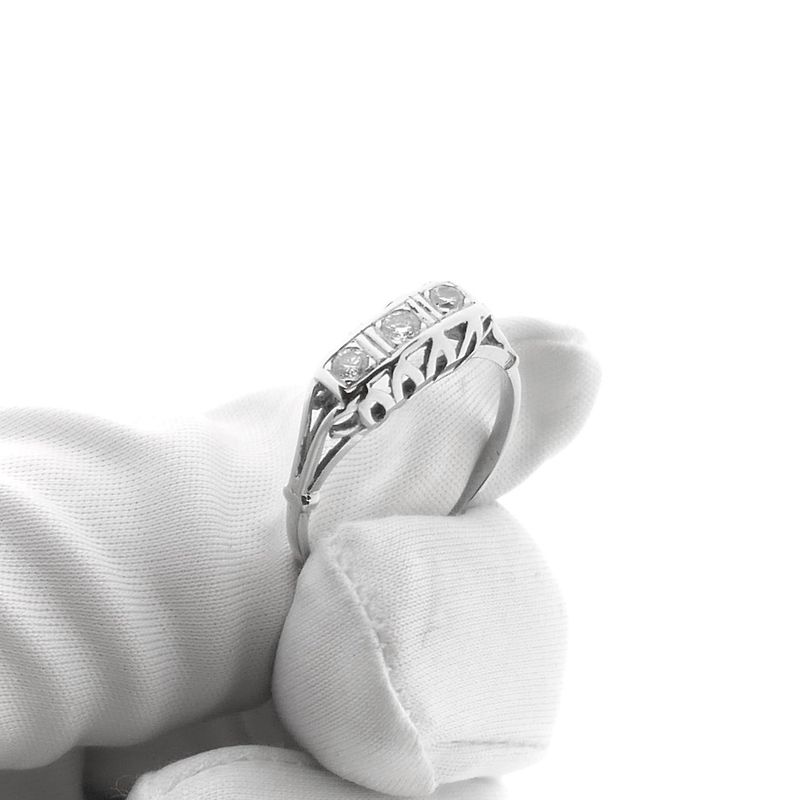 Image 8 of White gold Art Deco ring with 0.15 ct diamond.