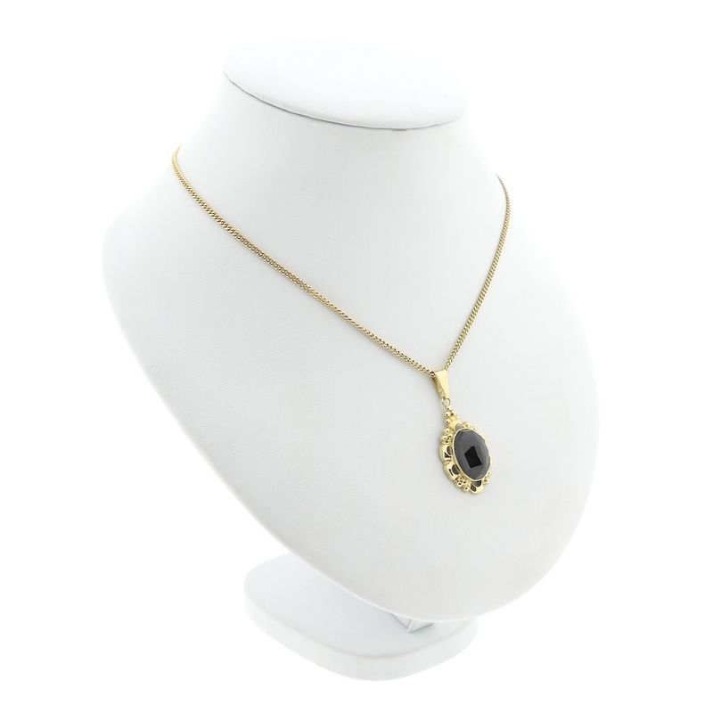 Image 4 of Vintage gold pendant with garnet