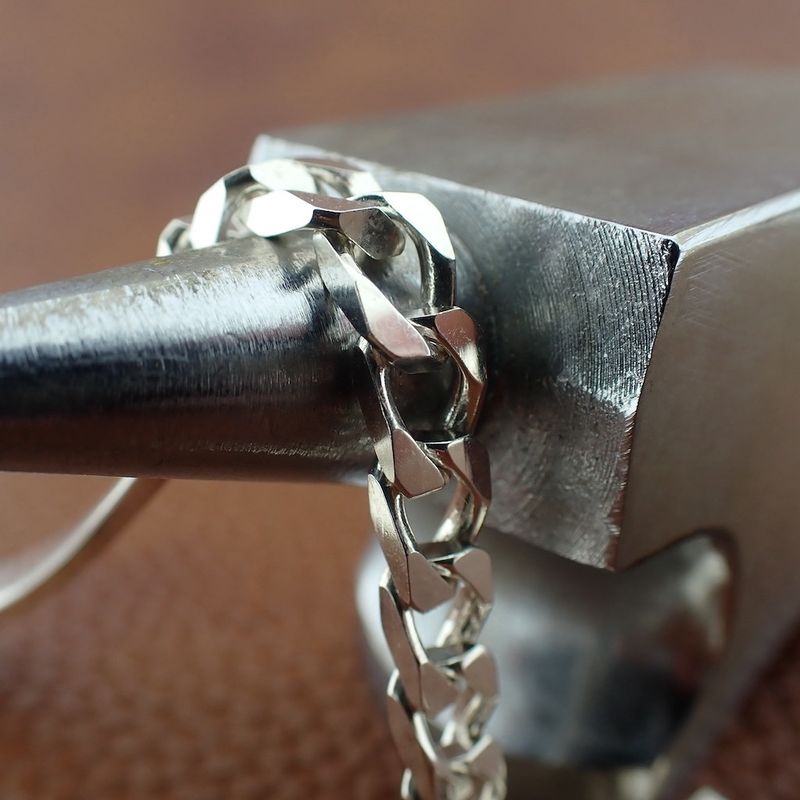 Image 5 of Silver bracelet with an engraved plate featuring 18K gold patches | 20 cm