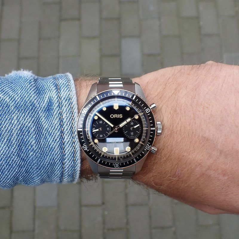 Image 10 of Oris Divers 'Sixty-Five' Chronograph Men's Watch