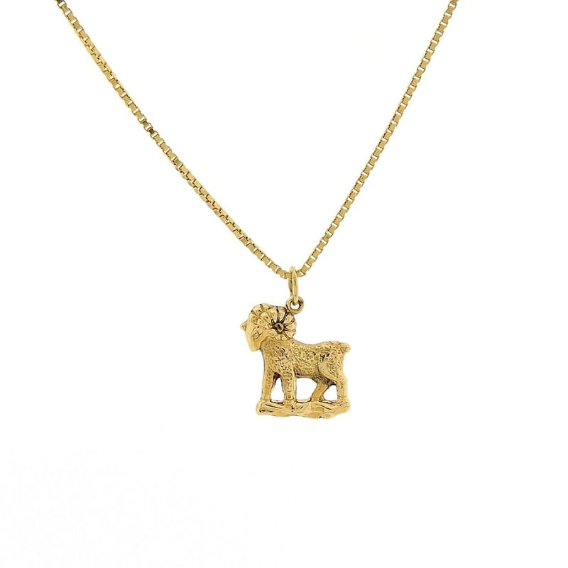 Image 10 of Gold pendant of a ram