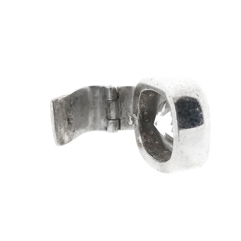 Image 4 of Silver pendant with zirconia