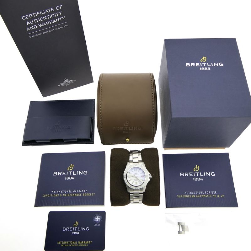 Image 4 of Breitling Superocean 36 A17316; Automatic unisex watch