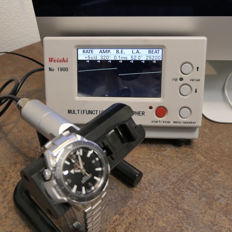 Image 20 of Omega Seamaster Planet Ocean 600m Co-axial 42mm; Automatic men's diving watch