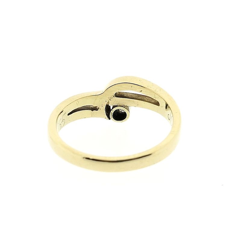 Image 3 of Gold solitaire ring with diamond; 0.05 ct.