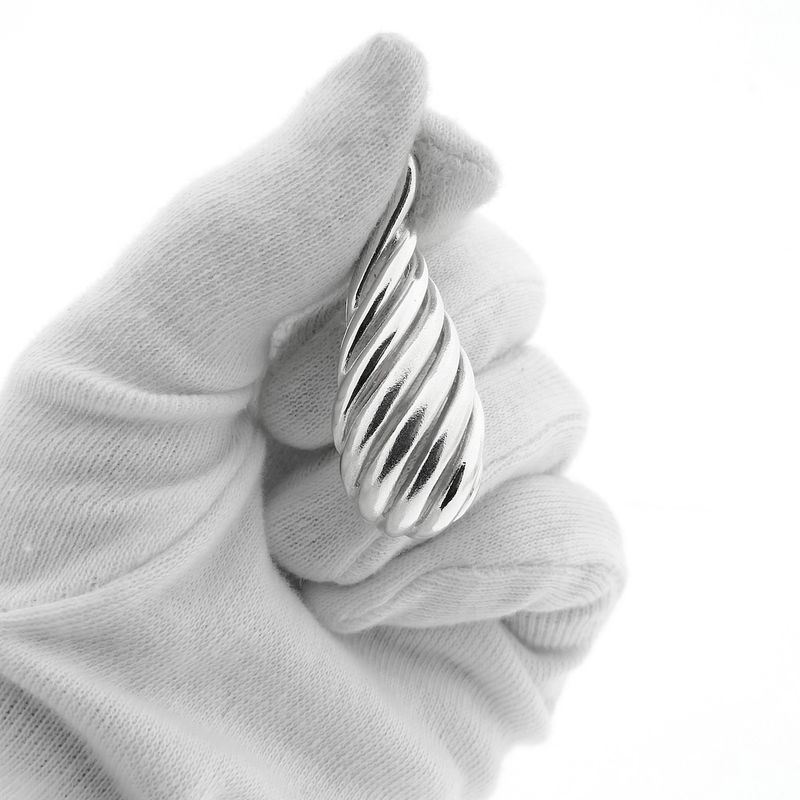 Image 7 of Silver pendant with a convex design