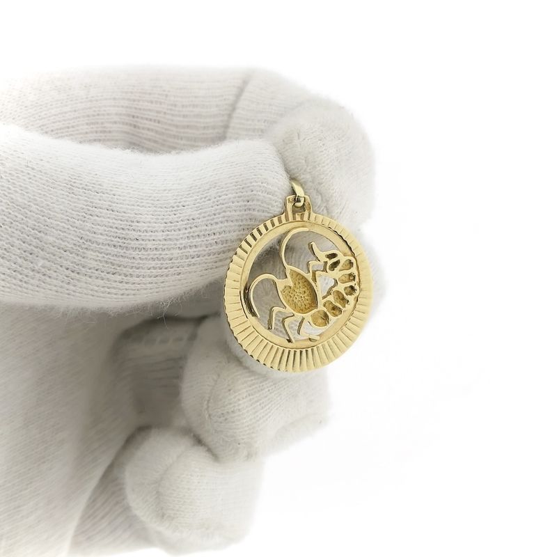 Image 12 of Gold zodiac sign pendant; Cancer