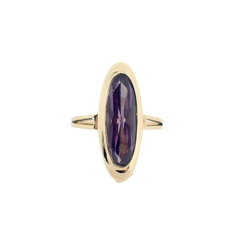 Image 5 of gold ring with amethyst | Vintage