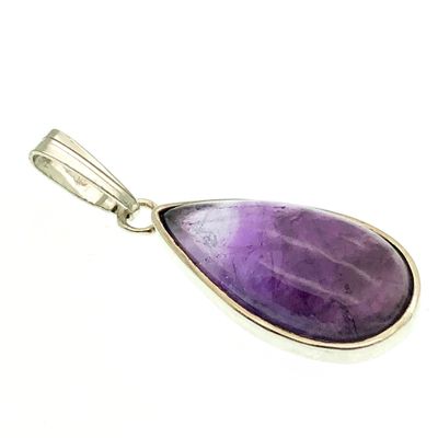 Image 2 of Silver pendant with amethyst