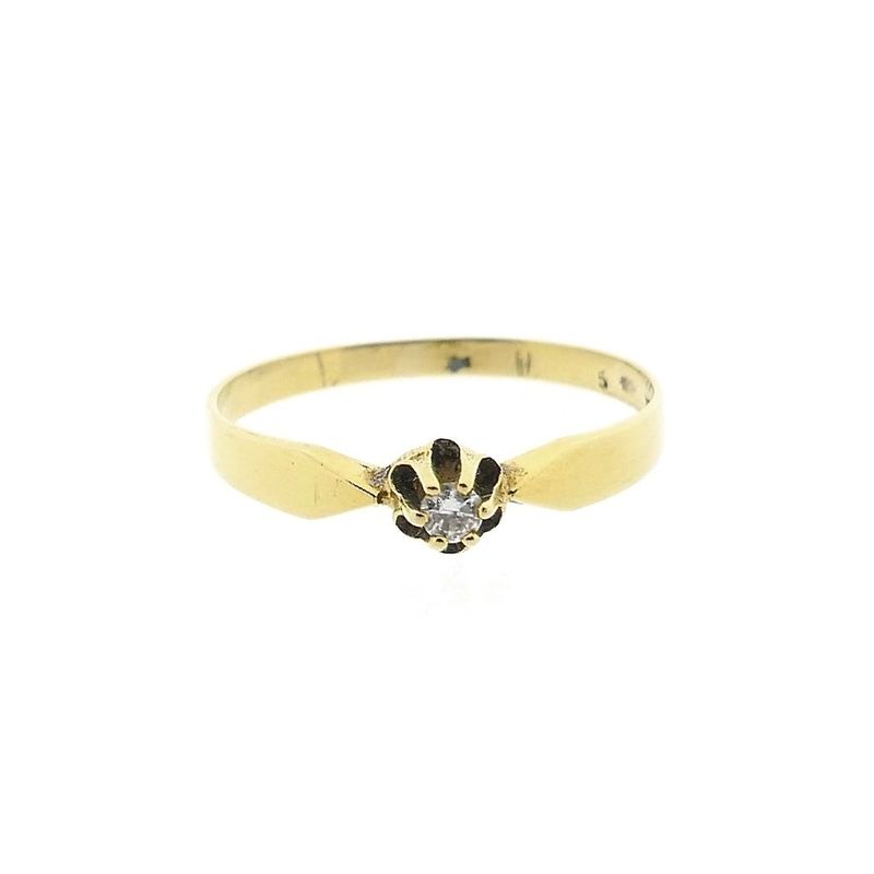 Image 3 of Gold solitaire ring with diamond; 0.04 ct.