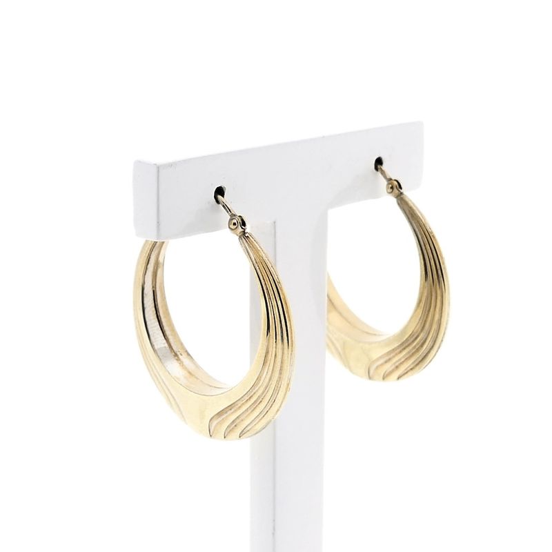 Image 5 of Golden earrings.