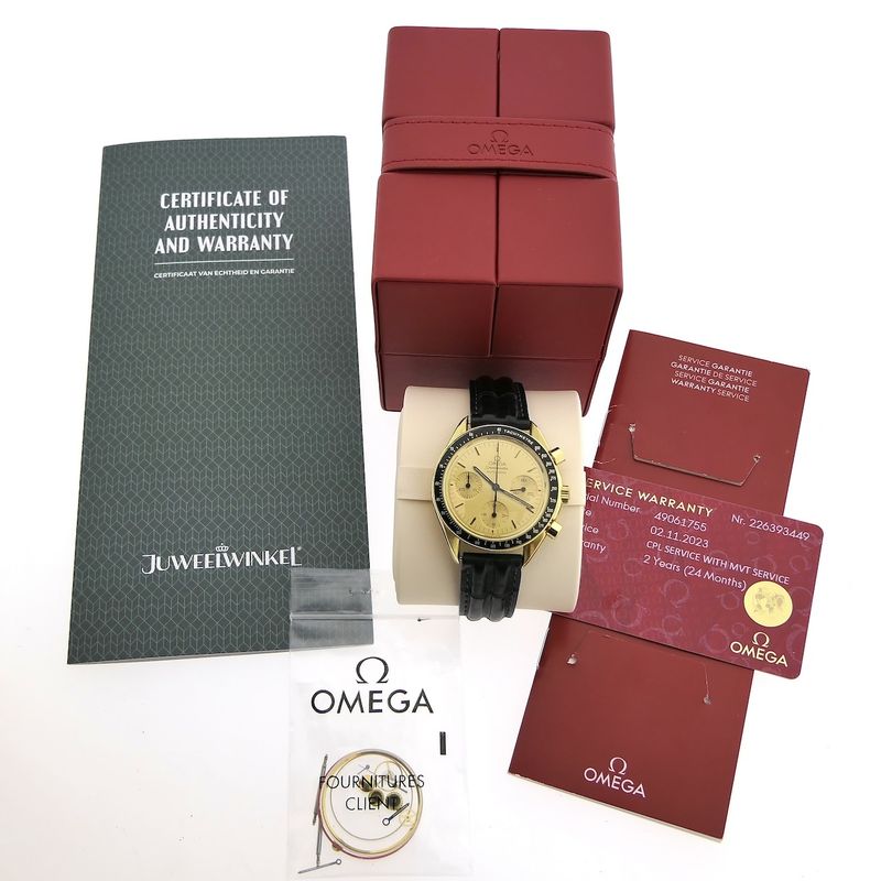 Image 4 of Omega Speedmaster Reduced 175.0032; 18k. gouden chronograaf horloge