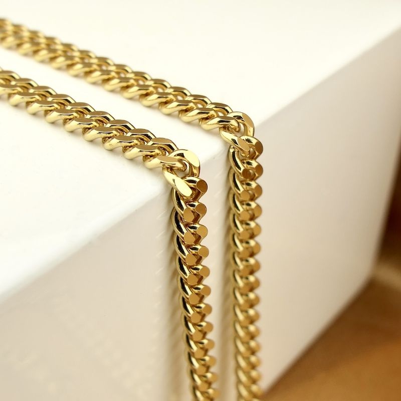 Image 8 of Sturdy gold gourmet link chain | 56 cm