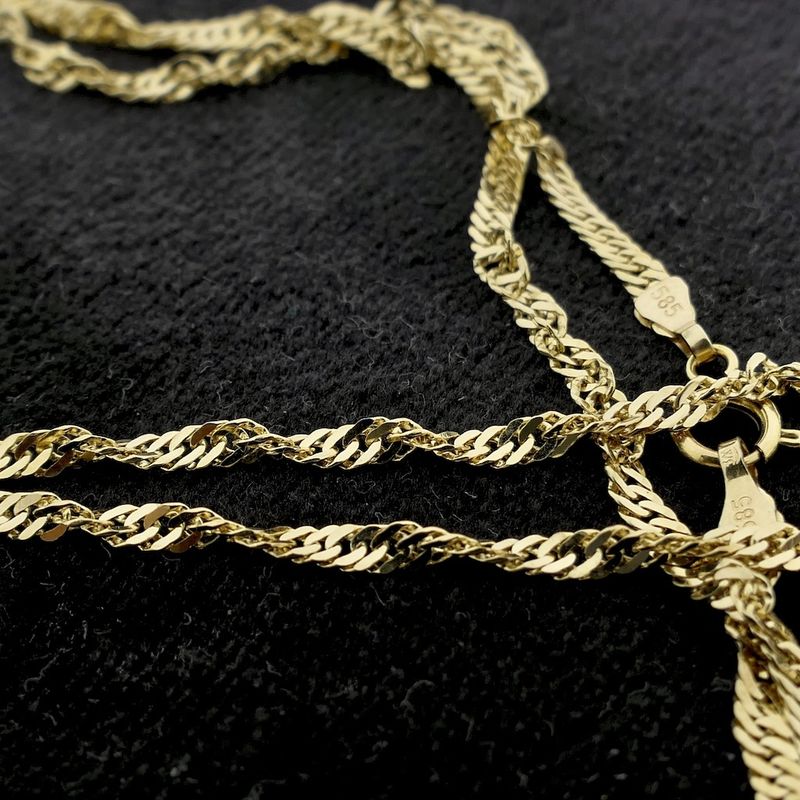 Image 2 of Gold Singapore link chain