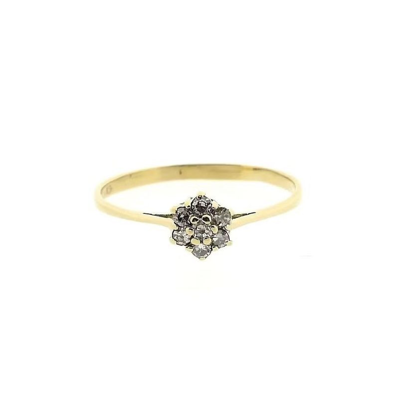 Image 3 of Gold entourage ring with diamonds; 0.105 ct.
