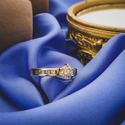 10 carat ring with diamonds 1.15 ct. Image 2 of 10 carat ring with diamonds 1.15 ct.