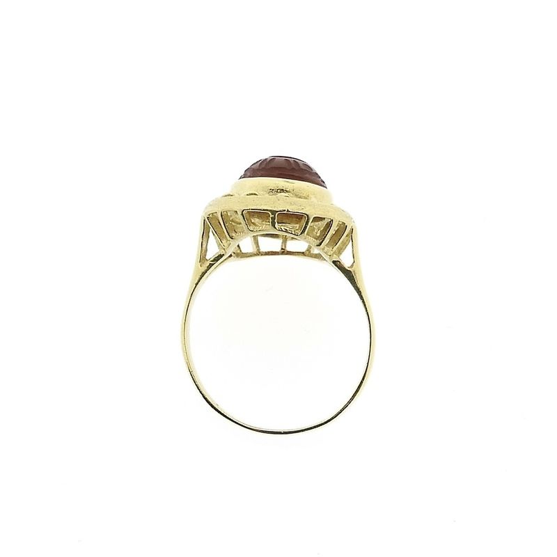 Image 5 of Gold ring with engraved carnelian
