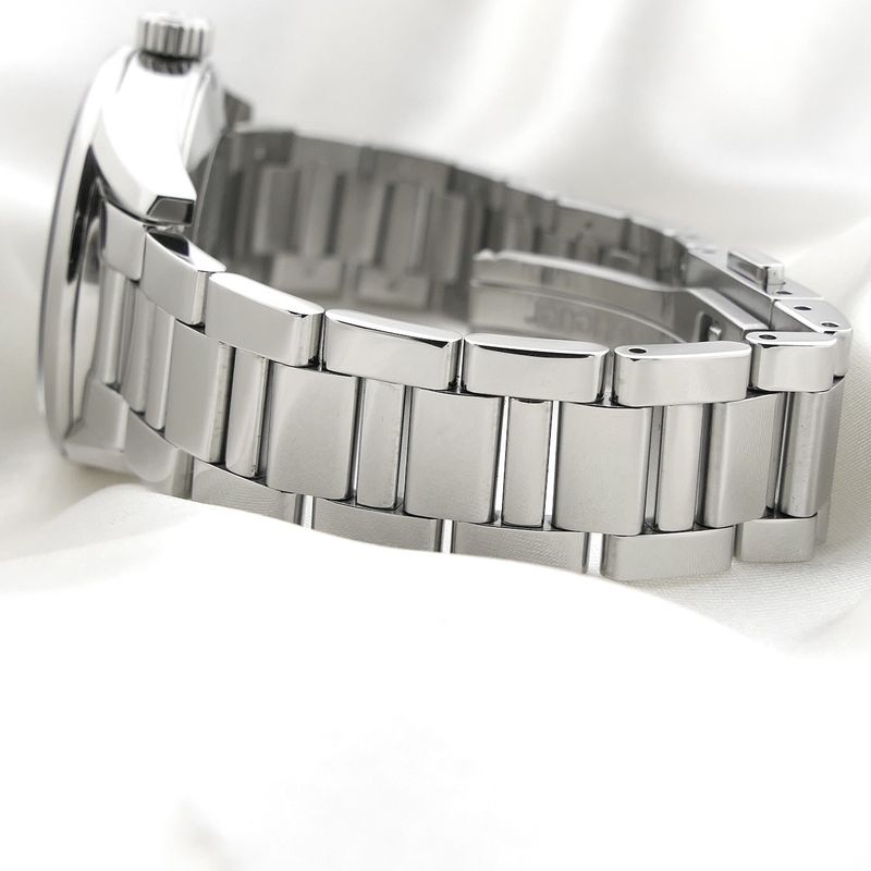 Image 16 of TAG Heuer Carrera 'Mother of Pearl' women's watch with diamonds