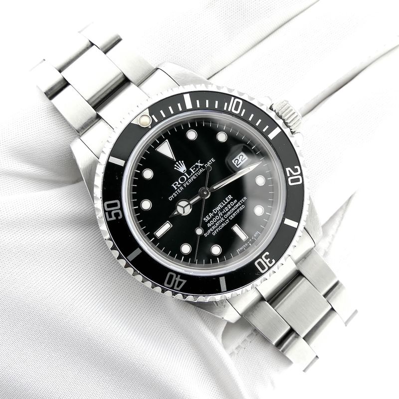 Image 28 of Rolex Sea Dweller 16600; Automatic diving watch in full set