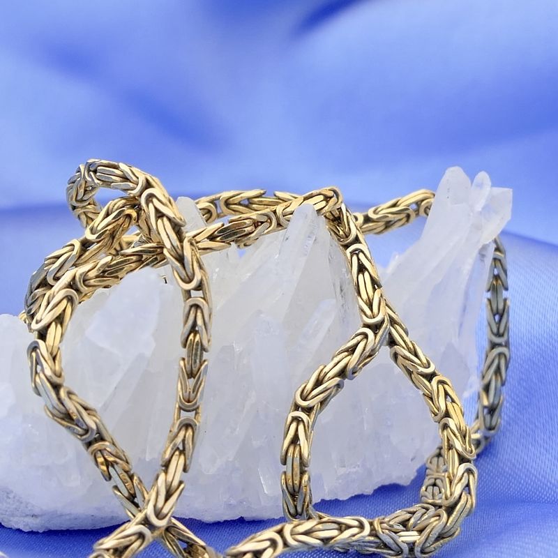 Image 2 of Gold square king link necklace | 61 cm