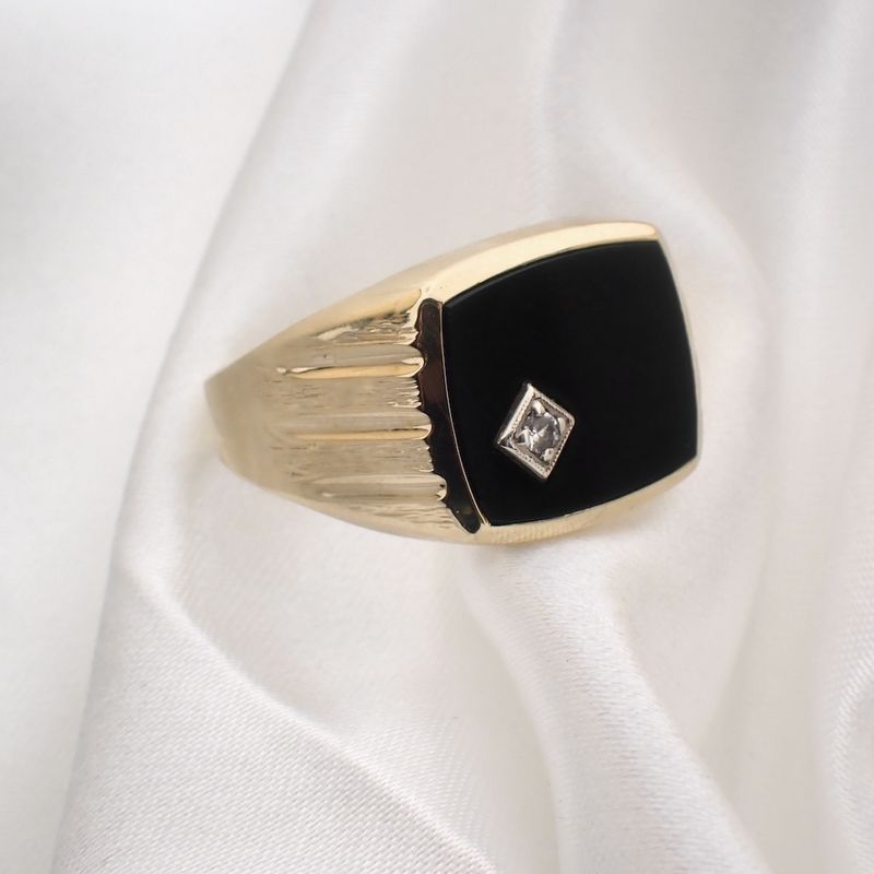 Image 6 of 8K Large Men's Signet Ring | Onyx and Zirconia
