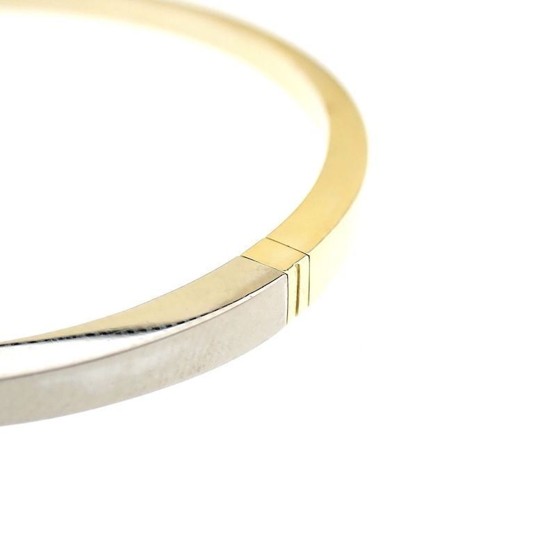 Image 9 of Two-tone gold bangle; Diamond | Ø 61 mm