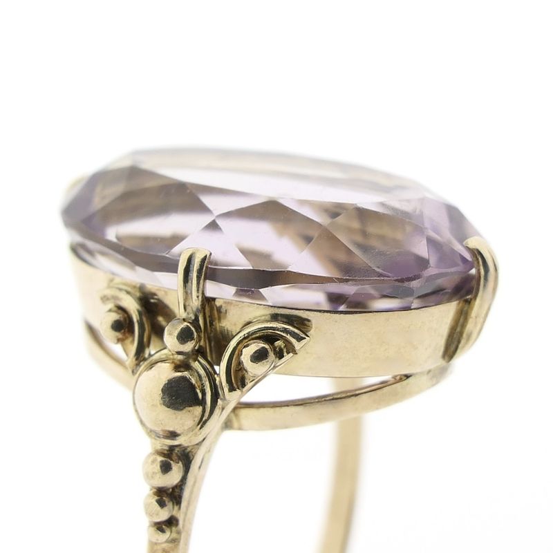 Image 4 of 8 carat ring with large amethyst
