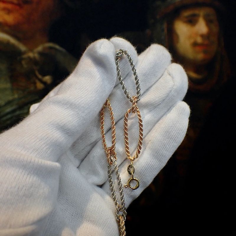 Image 3 of Tricolor gold coarse anchor link bracelet