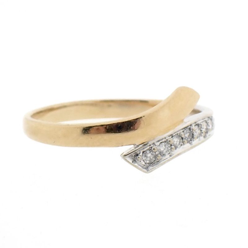 Image 5 of Two-tone gold ring with diamonds | 0.10 ct.