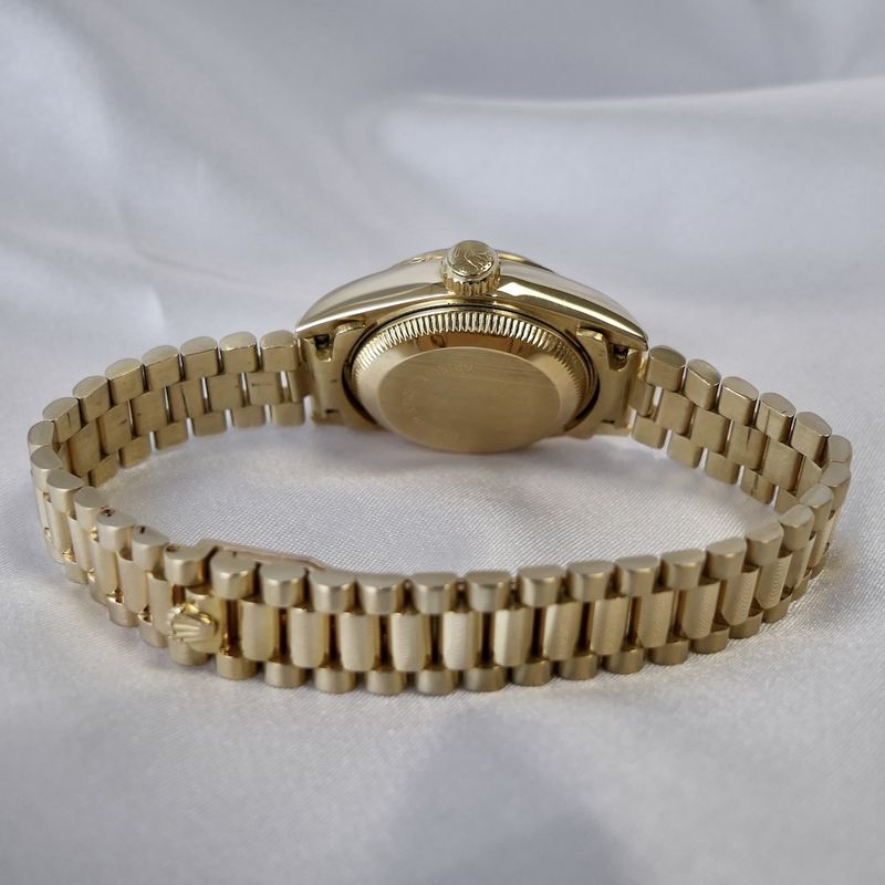 Image 10 of Rolex Datejust 26mm 18k Gold Women's Watch