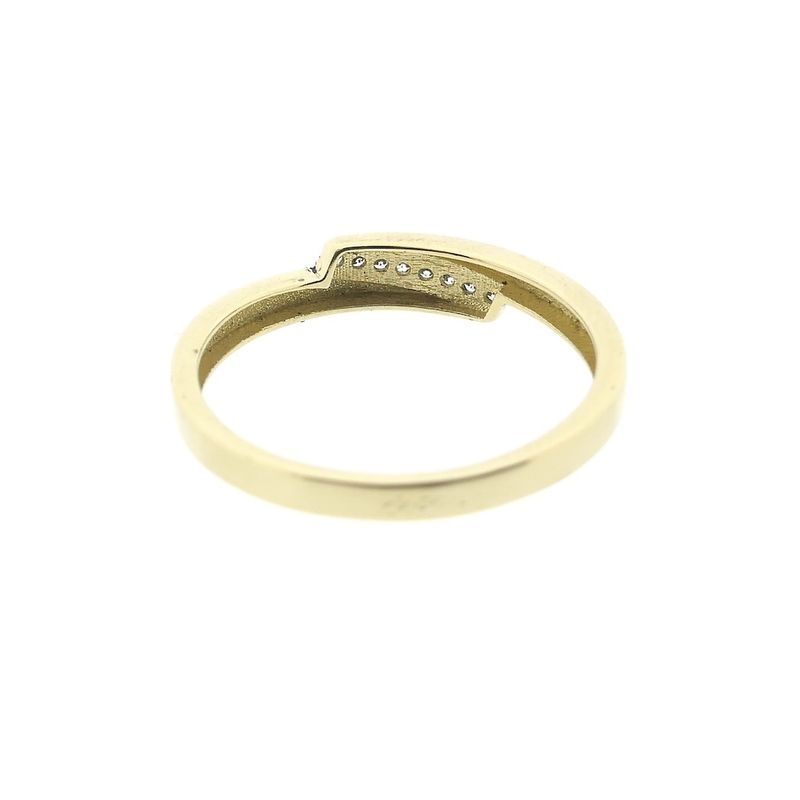 Image 5 of Vintage gold ring with zirconia
