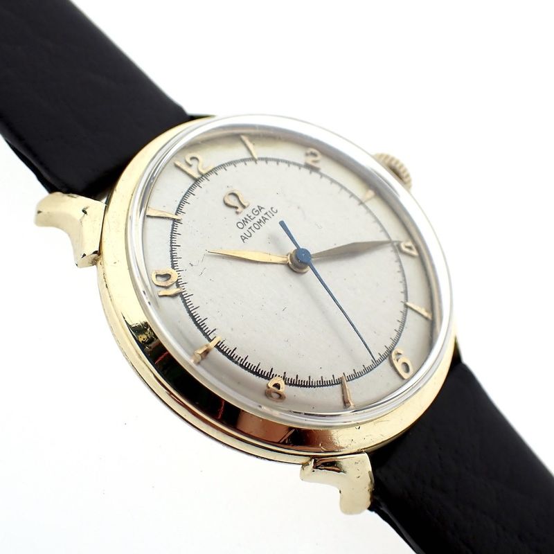 Image 3 of Omega Bumper Automatic; Men's watch from 1945