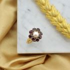 Image 2 of Ring with garnet stones and pearl | Vintage