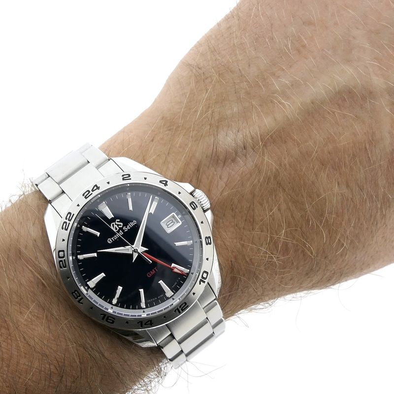 Image 16 of Grand Seiko GMT SBGN005G; Men's watch with second time zone