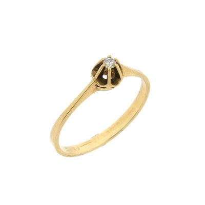 Image 1 of Gold solitaire ring with diamond; 0.03 ct.