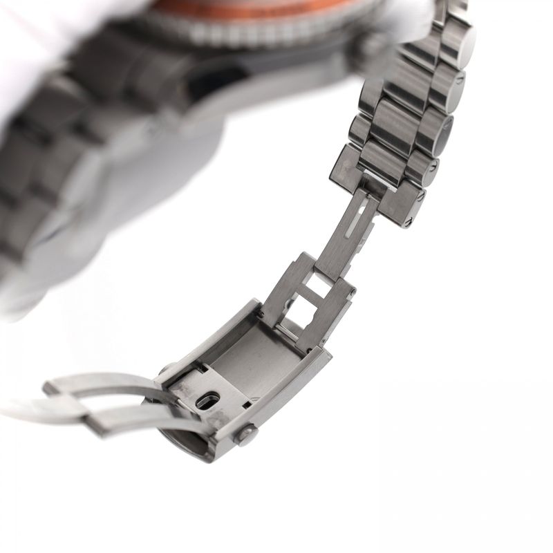 Image 13 of Omega Planet Ocean 42mm Automatic Men's Watch