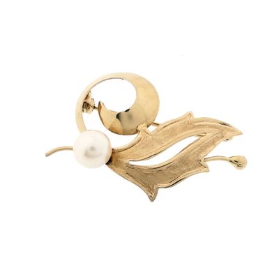 Image 1 of Vintage gold fantasy brooch with pearl